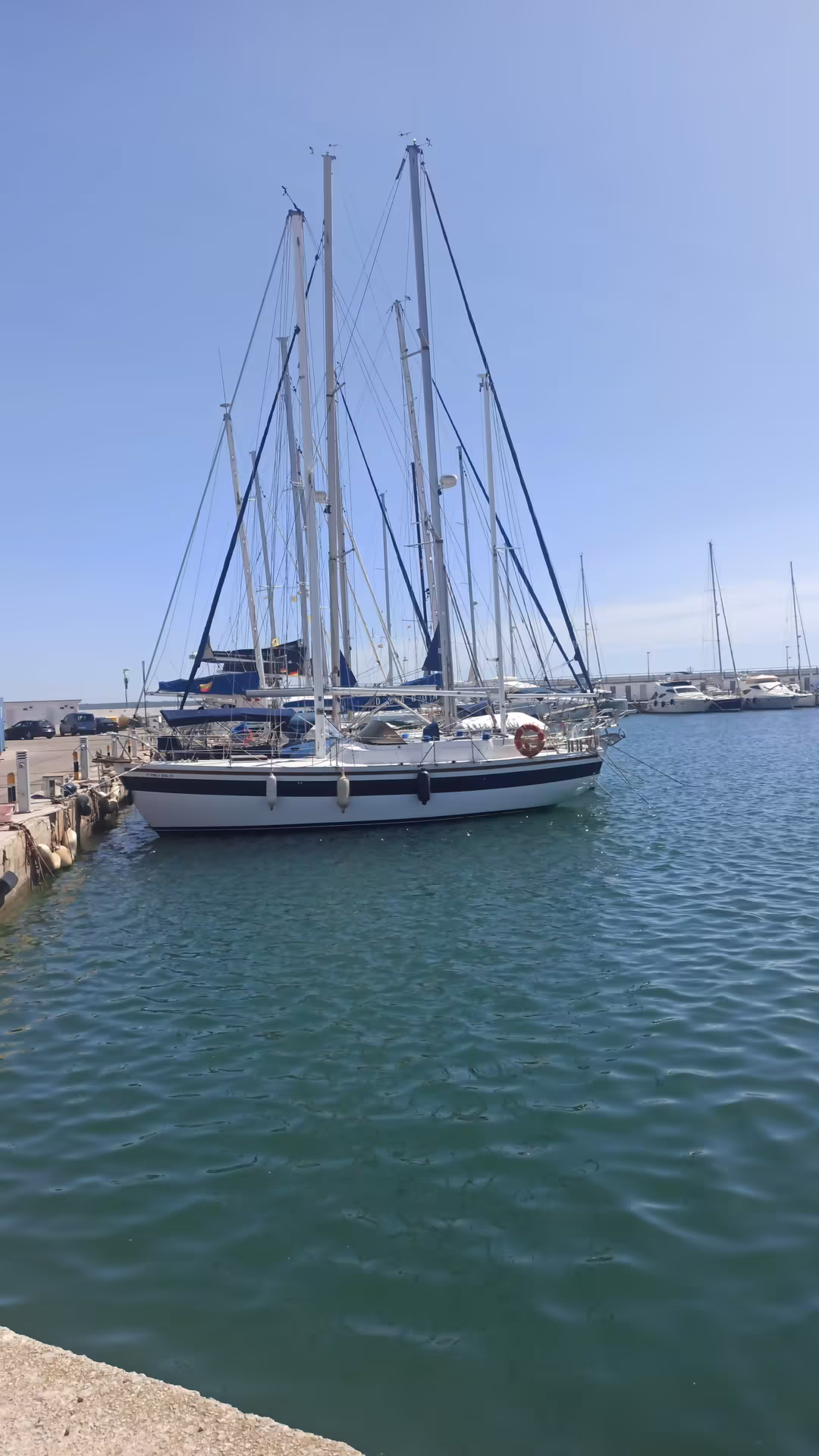 contest coronado 35